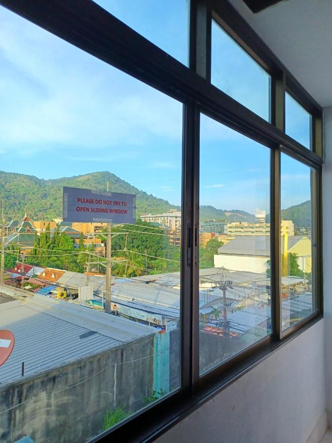 Happy Holidays Hotel Patong ภายนอก รูปภาพ